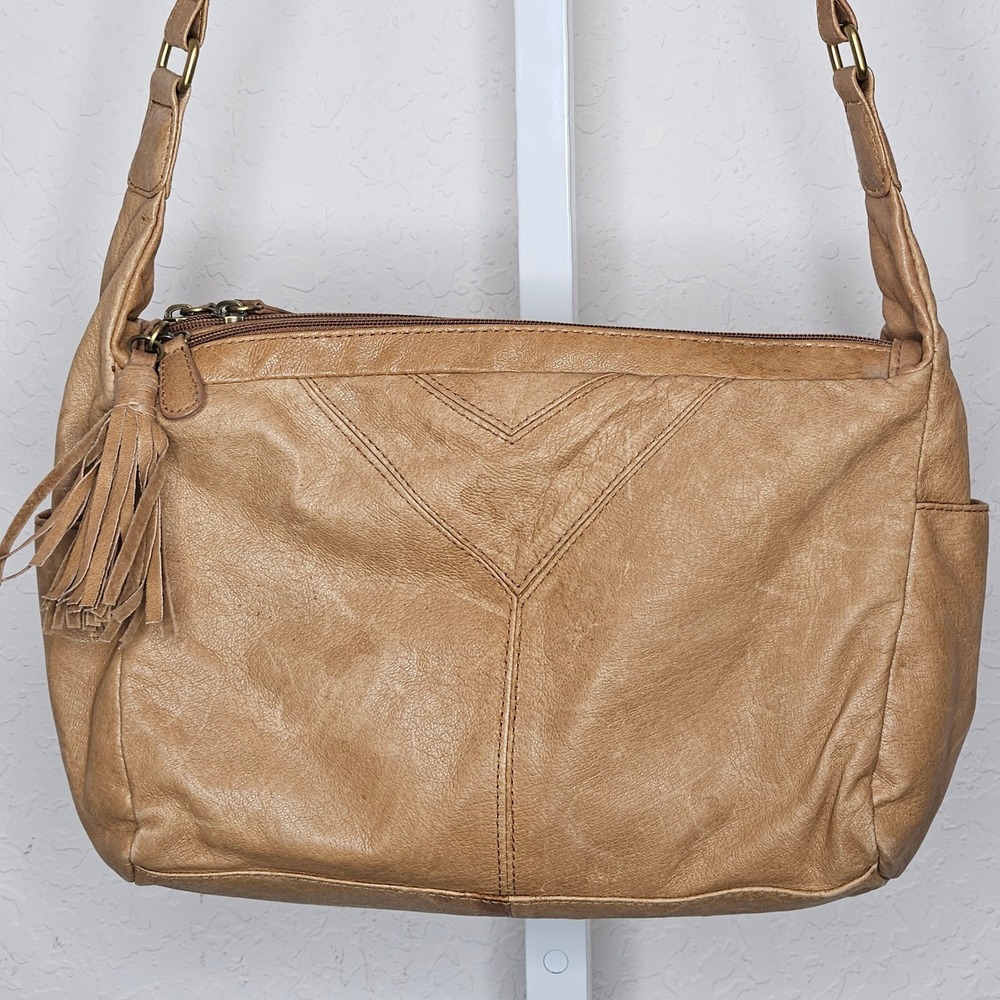 Great American Leather Works Tan Leather Crossbody Bag Tassel Boho Slouchy - Picture 2 of 11